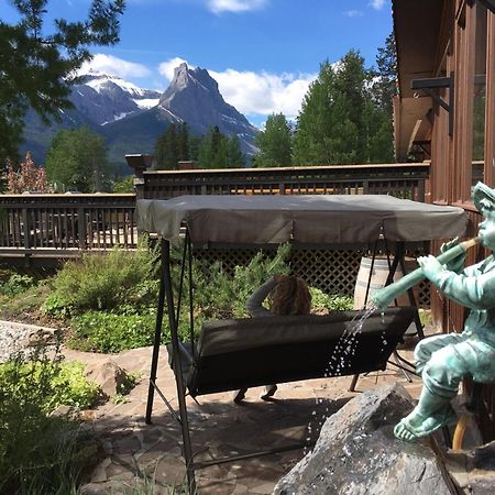 Banff Gate Mountain Resort Canmore Exterior photo