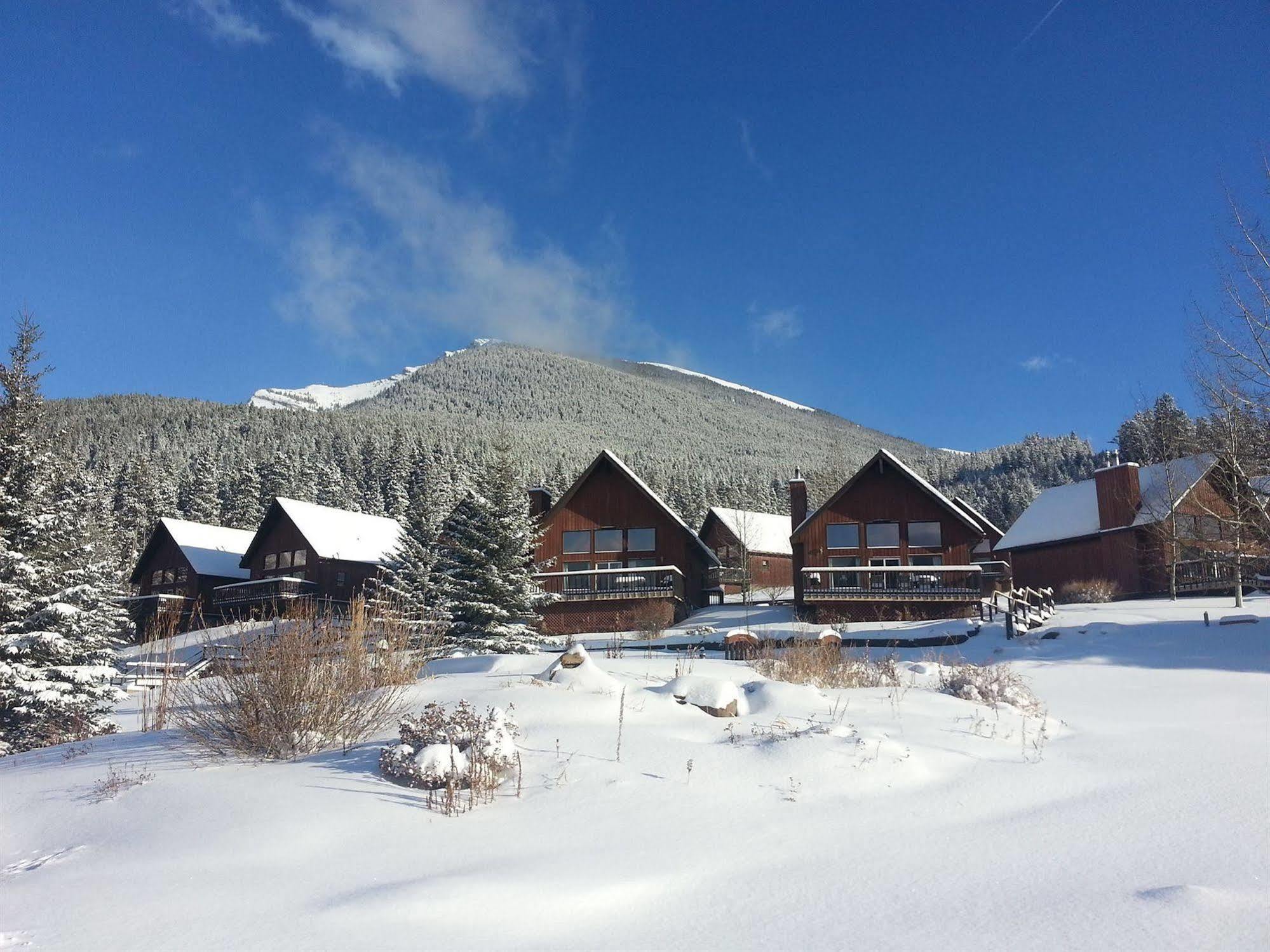 Banff Gate Mountain Resort Canmore Exterior photo